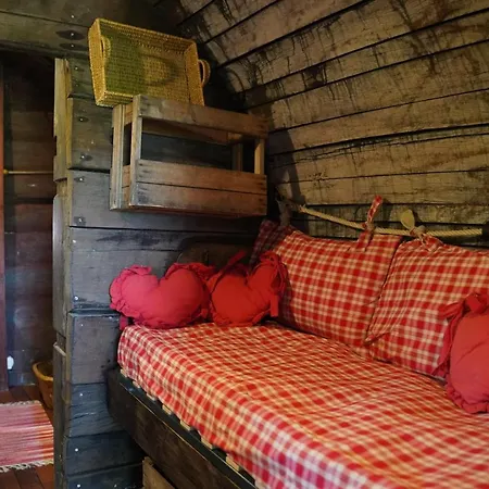 Semesterbostad Insolite Les Tonneaux Sa Vue Magnifique Et Panoramique